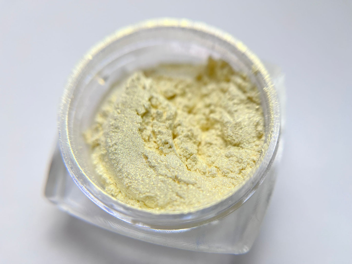 Aurora Pigment 006