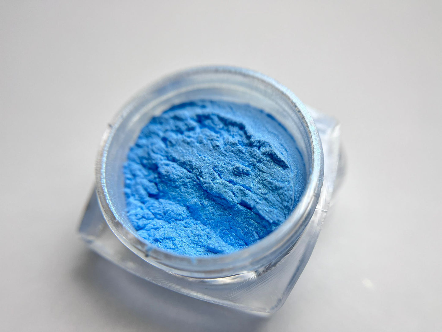 Aurora Pigment 010