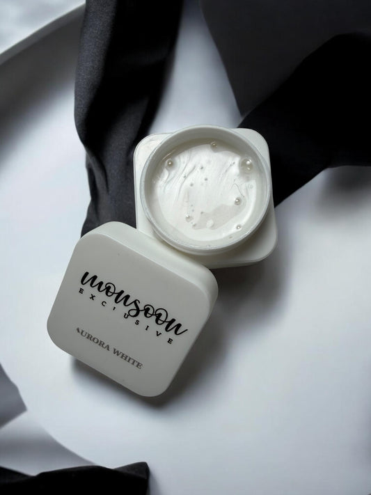 Aurora White